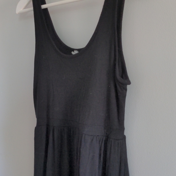 Black dress - Picture 5 of 6